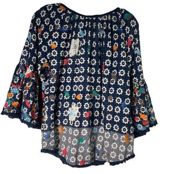 Soft Surroundings Top Blouse XS Embroidered Floral Fringe Hem Bell Sleeve Boho - Picture 2 of 16
